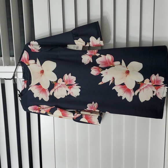 Black tape floral dress navy blue with puff sleeves, size small - Picture 1 of 2